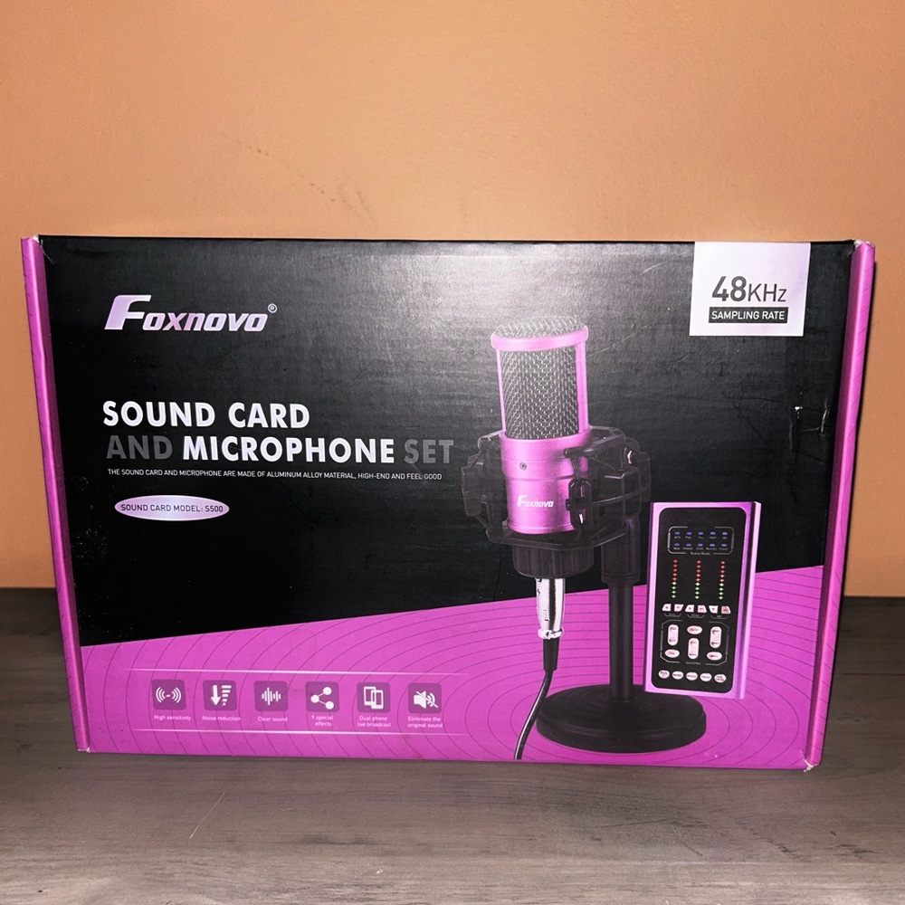 Brand NEW Still In Box Foxnovo USB Condenser Podcast Recording Mircophhone